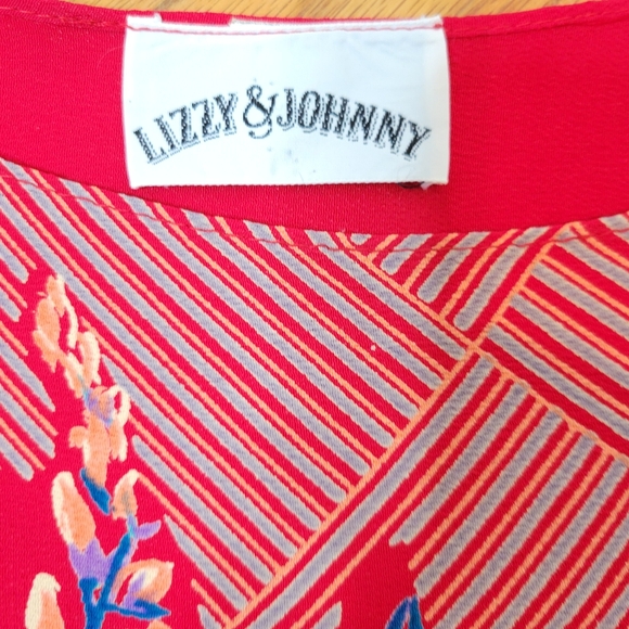 Lizzy & Johnny Silk Dress Red With Floral Asian Print Side Slit Slit Sleeves - Picture 8 of 16